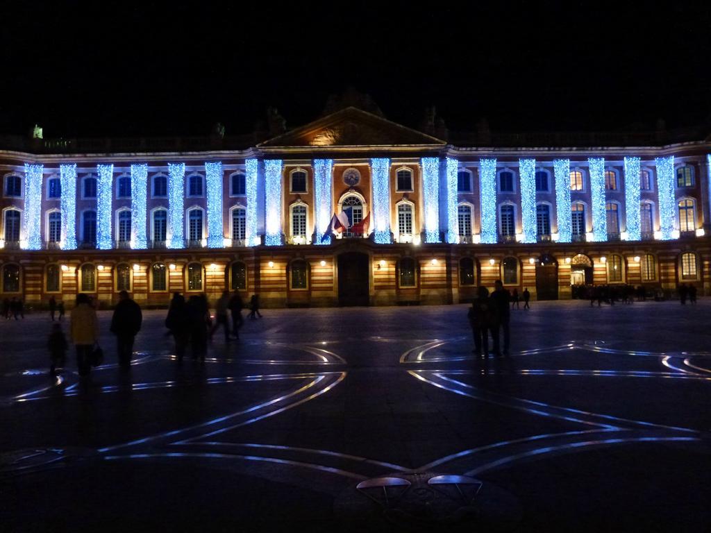 Ours Blanc - Victor Hugo 2* Toulouse
